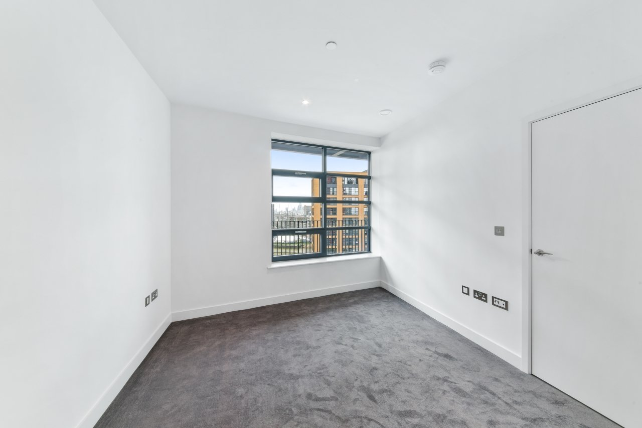 City Island Way, Canning Town, London, E14