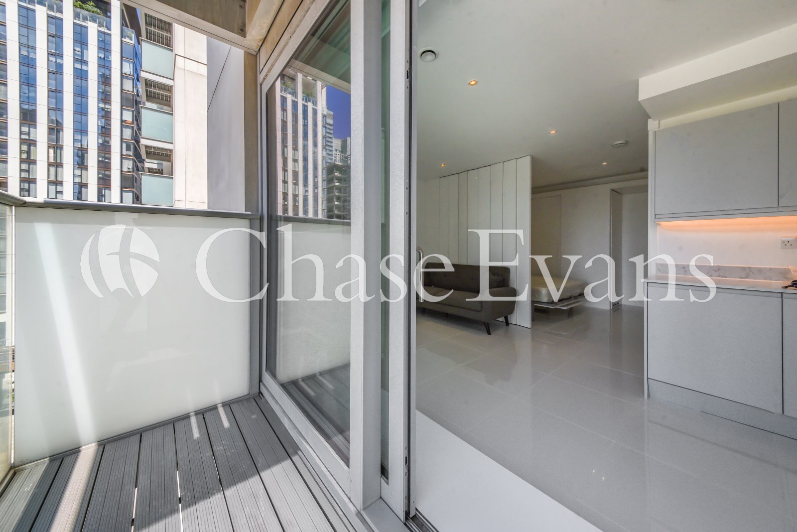 Pan Peninsula, Pan Peninsula Square, Canary Wharf, London, E14