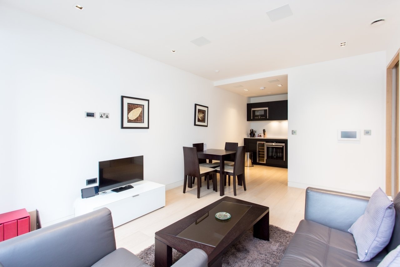 Roman House, Wood Street, Barbican, London, EC2Y - Chase Evans