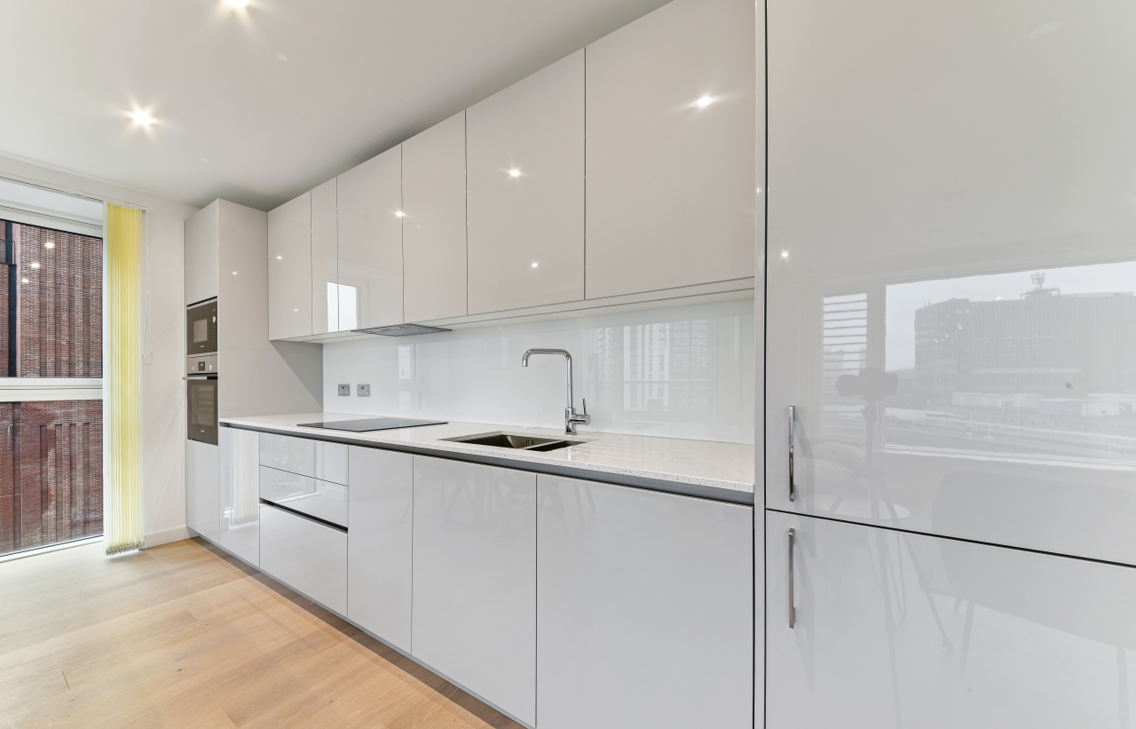 Elephant Park, Deacon Street, Elephant and Castle, London, SE17 - Chase Evans