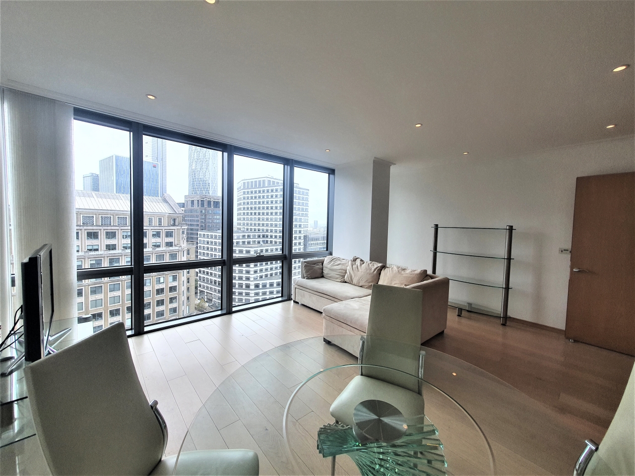 No 1 West India Quay, 26 Hertsmere Road, Canary Wharf, London, E14 - Chase Evans