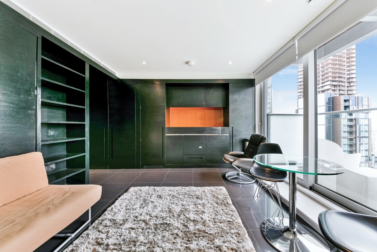 West Tower Pan Peninsula, 1 Pan Peninsula Square, Canary Wharf, London, E14 - Chase Evans