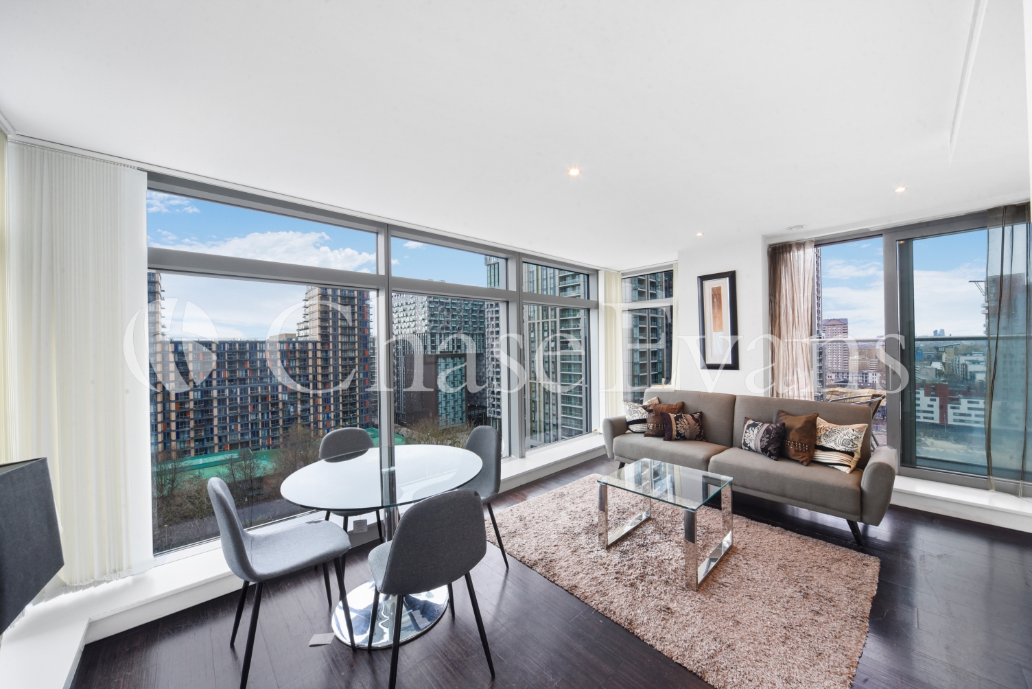 East Tower, 3 Pan Peninsula Square, Canary Wharf, London, E14