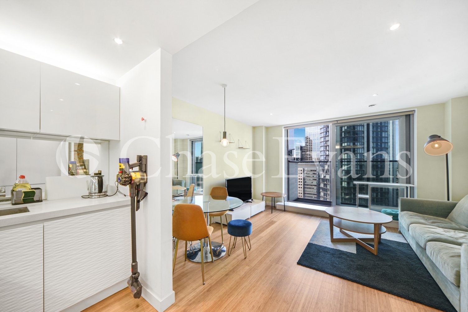 Pan Peninsula Square, Canary Wharf, London, E14 - Chase Evans