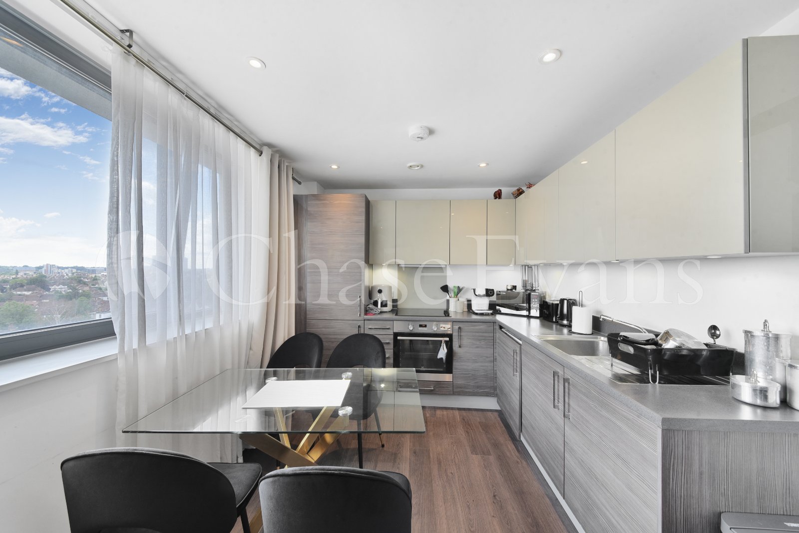 Central Square, Wembley, London, HA9