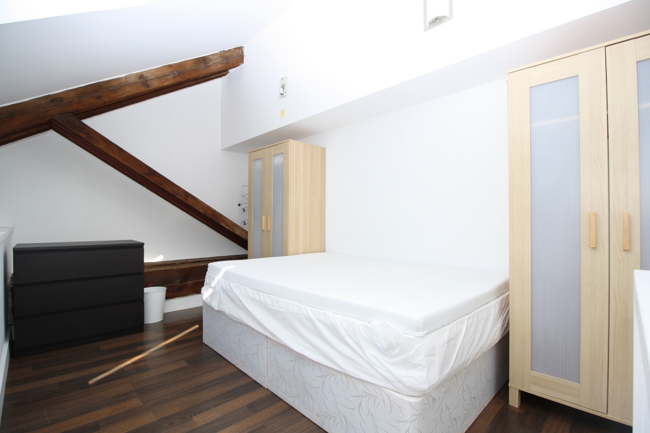 Plate House, 3 Burrells Wharf Square, Isle Of Dogs, London, E14 - Chase Evans