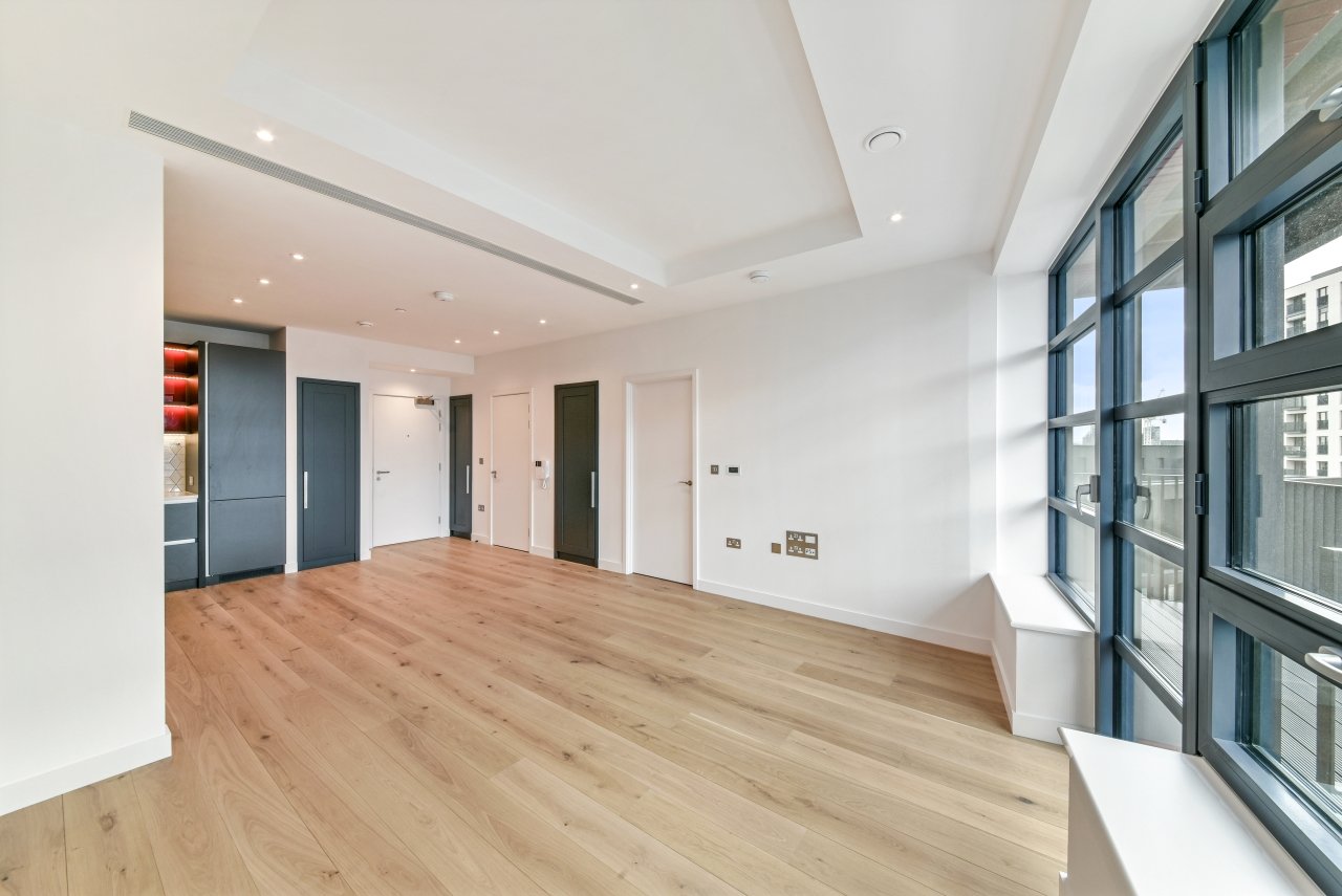 City Island Way, Canning Town, London, E14 - Chase Evans