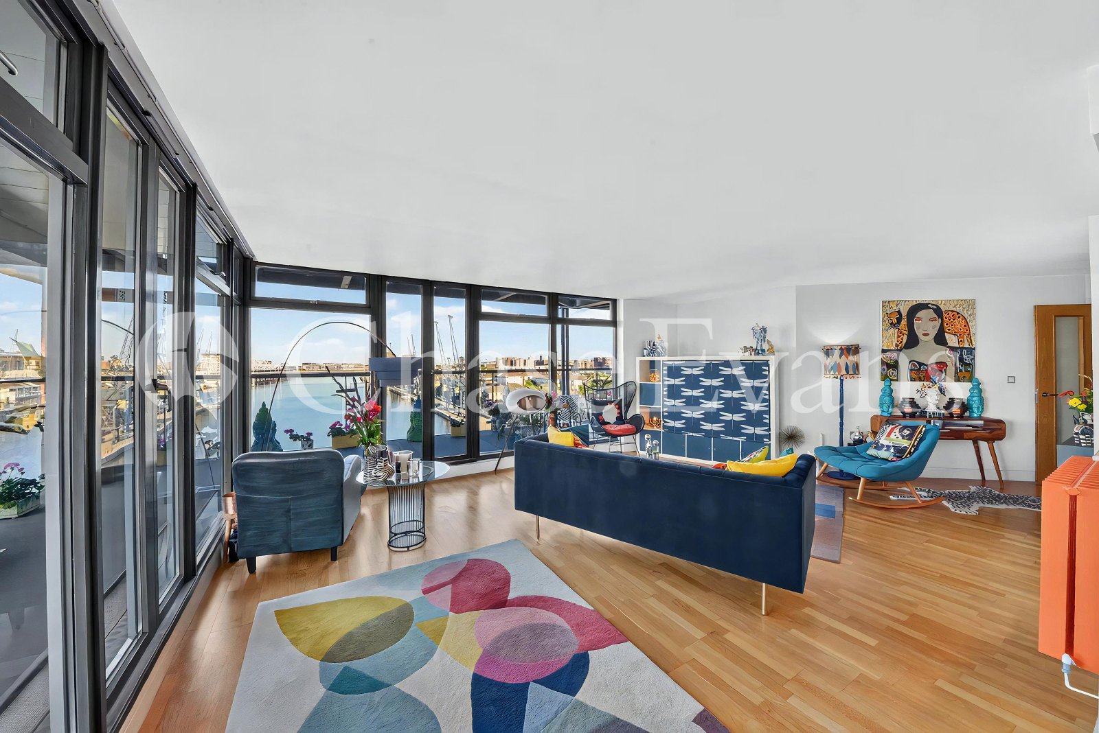 Western Beach, Hanover Avenue, London, E16