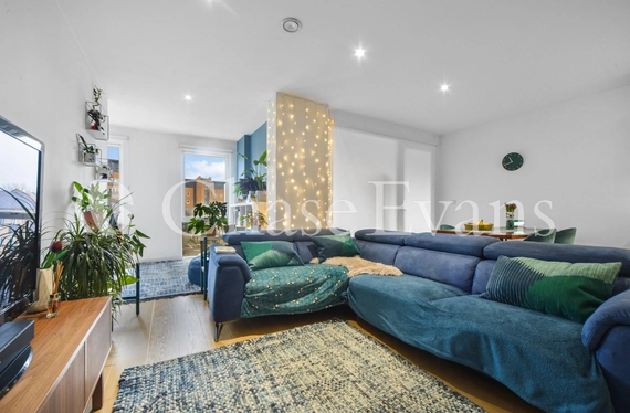 Westferry Road, Isle Of Dogs, London, E14 - Chase Evans