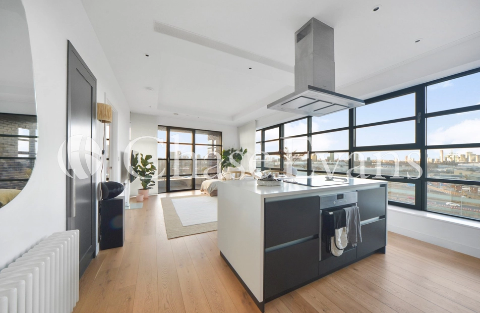 Lookout Lane, London City Island, London, E14 - Chase Evans