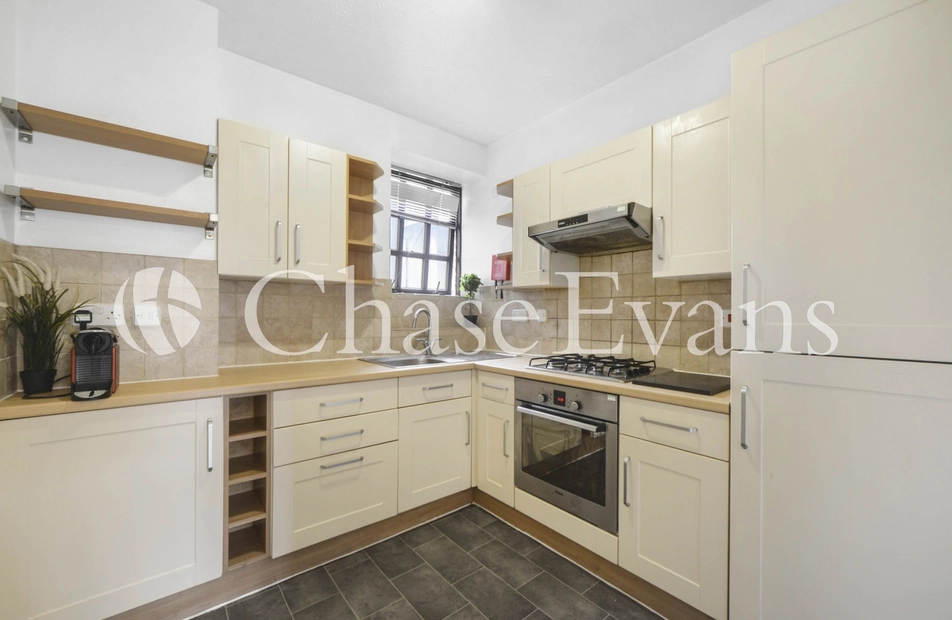 Rope Street, Surrey Quays, London, SE16 - Chase Evans