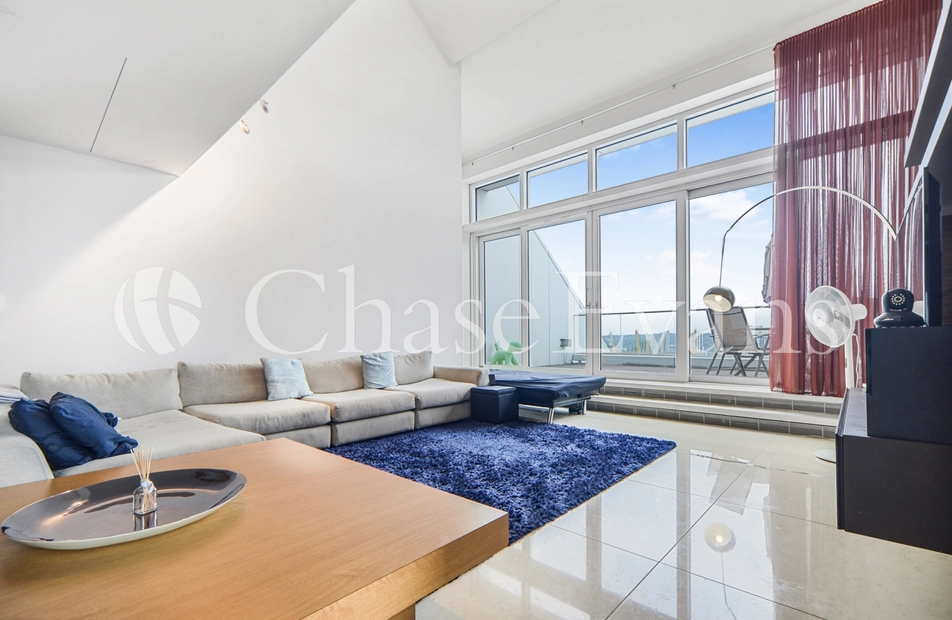 Ontario Tower, Fairmont Avenue, Canary Wharf, London, E14 - Chase Evans