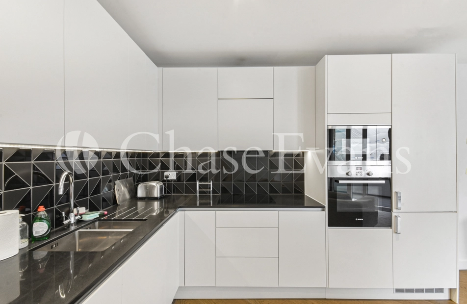 Elephant Park, Walworth Square, Elephant and Castle, London, SE17 - Chase Evans