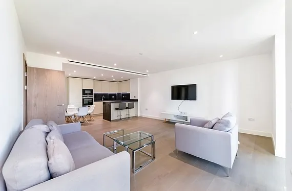 Ariel House, 144 London Dock, Vaughan Way, Shadwell, E1W - Chase Evans