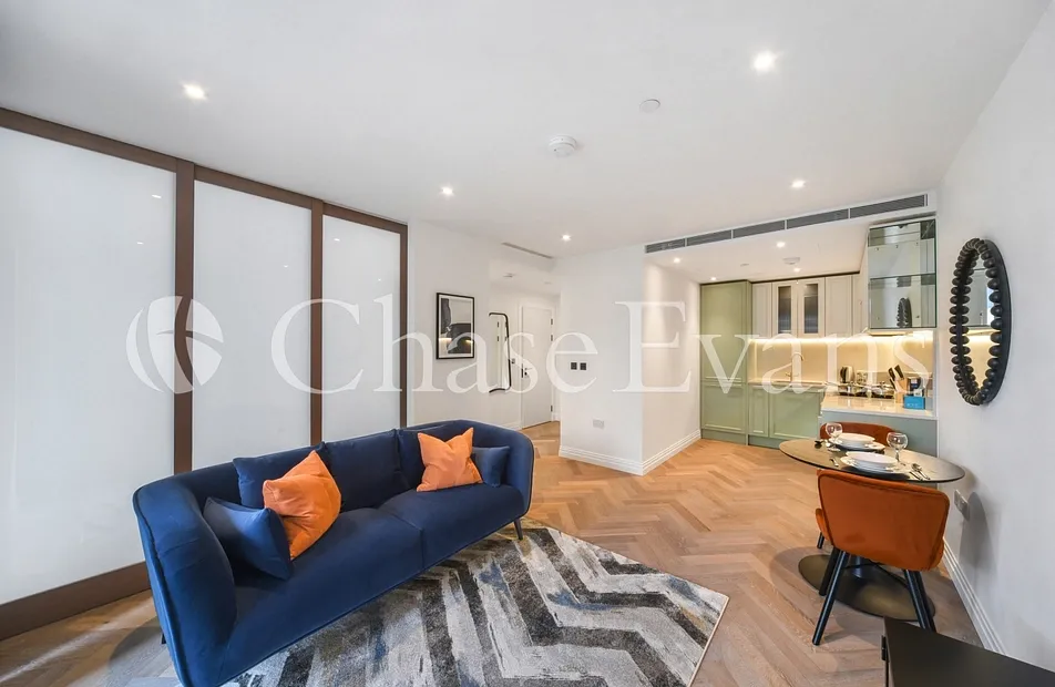 Bridgewater Avenue, Chelsea Creek, Fulham, London, SW6 - Chase Evans
