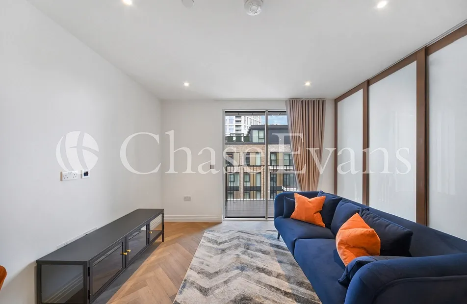 Bridgewater Avenue, Chelsea Creek, Fulham, London, SW6 - Chase Evans