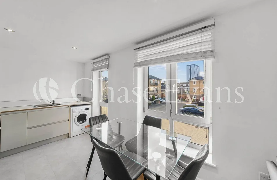 Queensgate House, 1 Hereford Road, Bow, London, E3 - Chase Evans