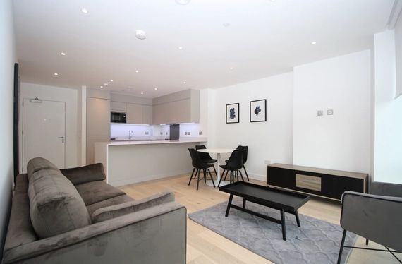 Arniston Way, Blackwall Reach, Canary Wharf, London, E14 - Chase Evans