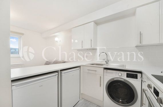 Ambassador Square, Isle Of Dogs, London, E14 - Chase Evans