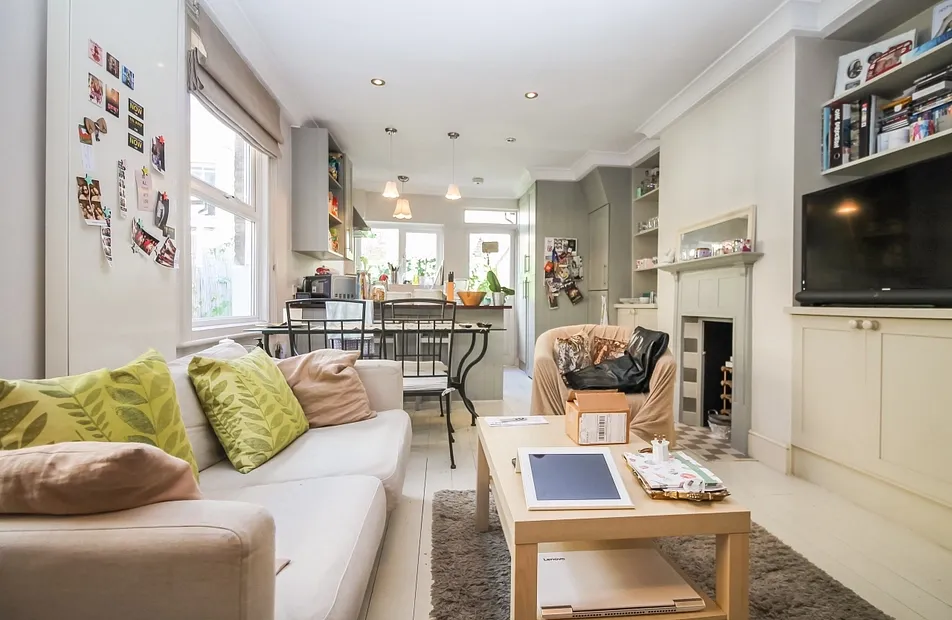 Ormiston Grove, Shepherd'S Bush, London, W12 - Chase Evans