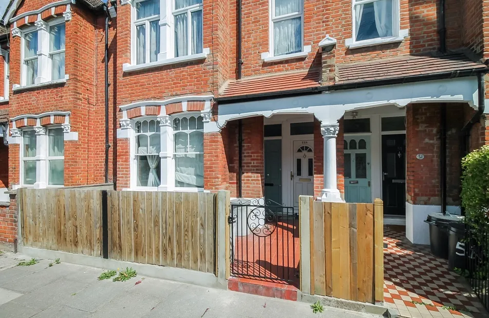 Ormiston Grove, Shepherd'S Bush, London, W12 - Chase Evans