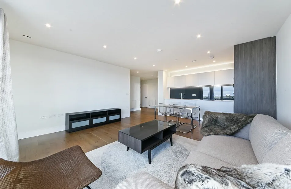 Patterson Tower, Kidbrooke, 301 Kidbrooke Road, Greenwich, London, SE3 - Chase Evans