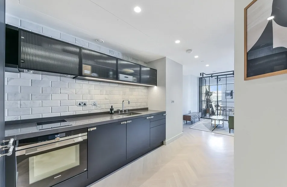 One Crown Place, 19 Sun Street, Aldgate, London, EC2A - Chase Evans