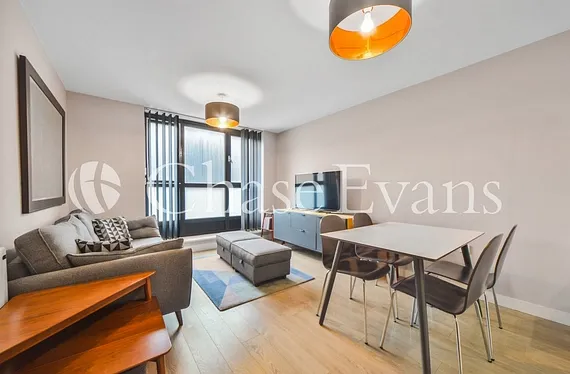 Hallsville Road, Canning Town, London, E16 - Chase Evans