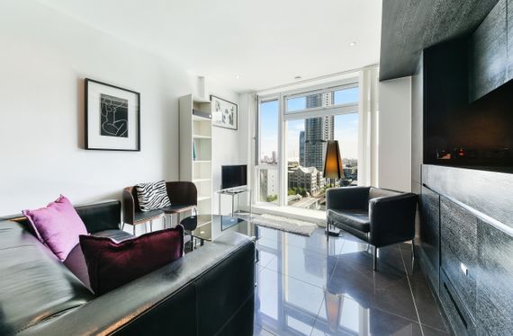 East Tower, 3 Pan Peninsula Square, Canary Wharf, London, E14 - Chase Evans