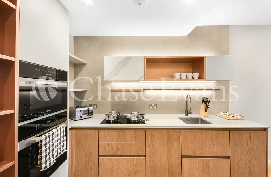 Hampton House, Kings Road Park, 2 Michael Road, Fulham, London, SW6 - Chase Evans