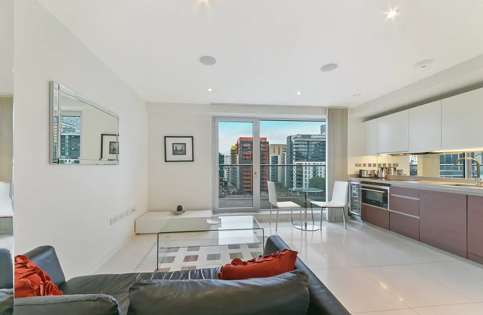 South Boulevard, 7 Baltimore Wharf, Canary Wharf, London, E14 - Chase Evans