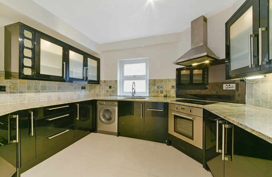 Ferry Street, Docklands, London, E14 - Chase Evans