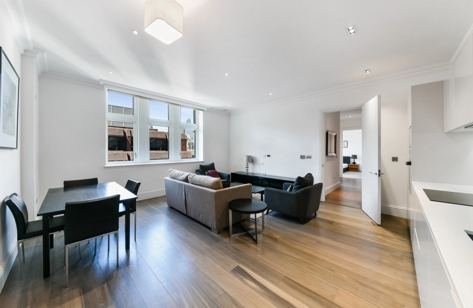 Goodman's Field, Leman Street, Aldgate, London, LEMAN - Chase Evans