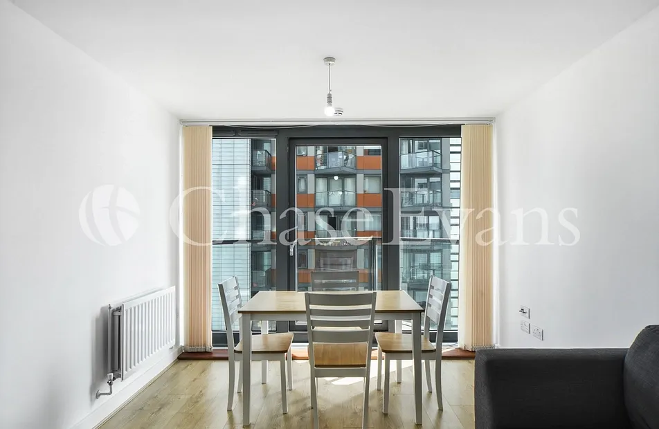 Proton Tower, 8 Blackwall Way, Canary Wharf, London, E14 - Chase Evans