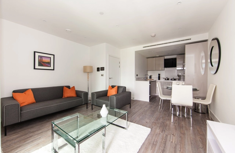 Aldgate Place, New Drum Street, Aldgate, London, E1 - Chase Evans