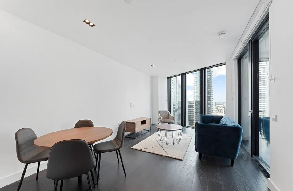 Marsh Wall, Canary Wharf, London, E14 - Chase Evans