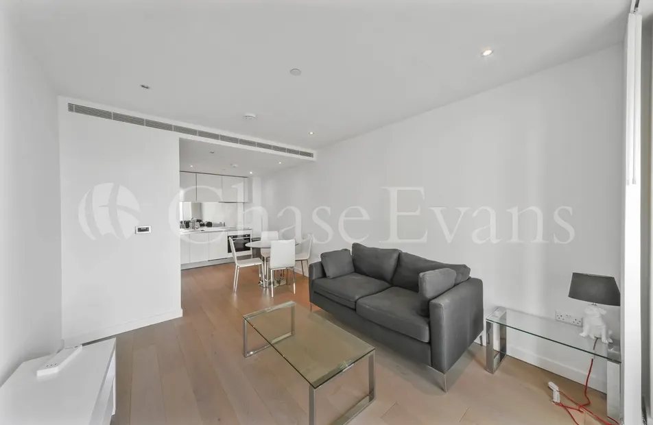 Sky Gardens, 155 Wandsworth Road, Vauxhall, London, SW8 - Chase Evans