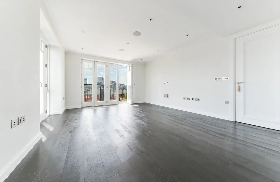 Carnwath Road, Fulham, London, SW6 - Chase Evans
