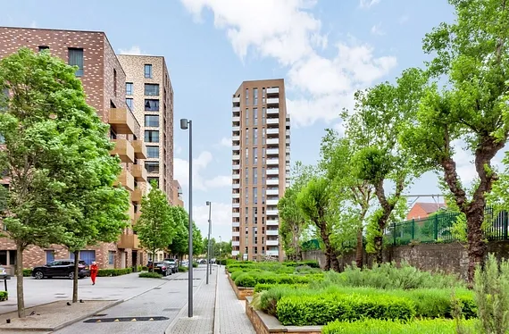 Hannaford Walk, Bow, London, E3 - Chase Evans