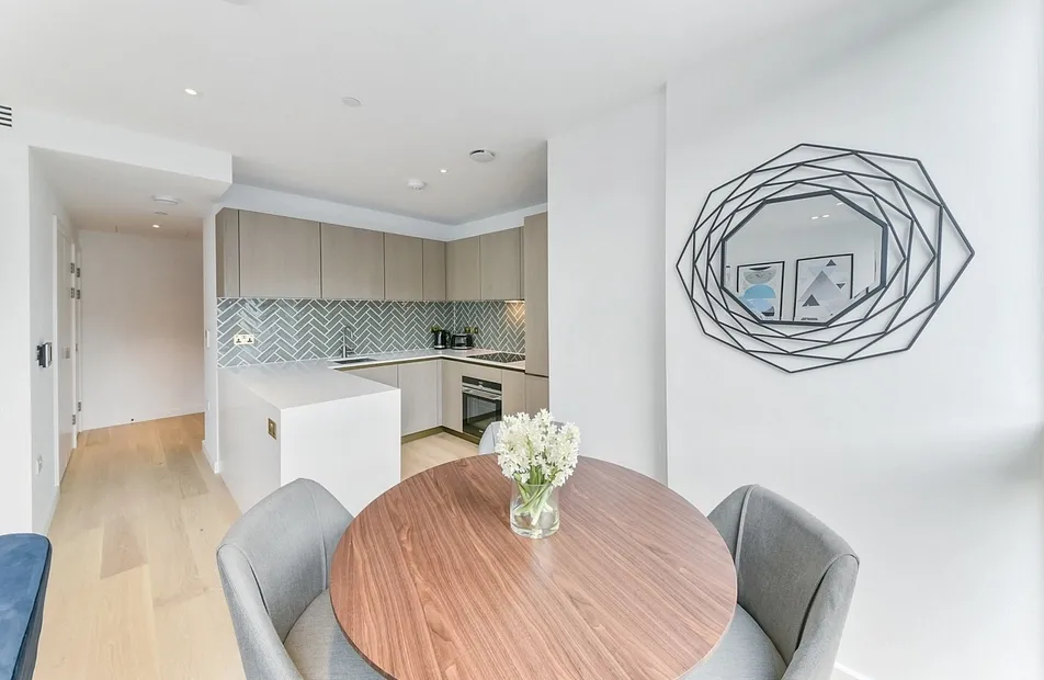 City Road, Hoxton, London, EC1V - Chase Evans