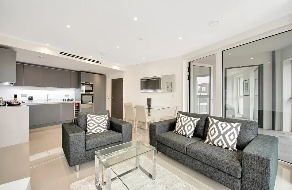 Conquest Tower, 130 Blackfriars Road, Southwark, London, SE1 - Chase Evans