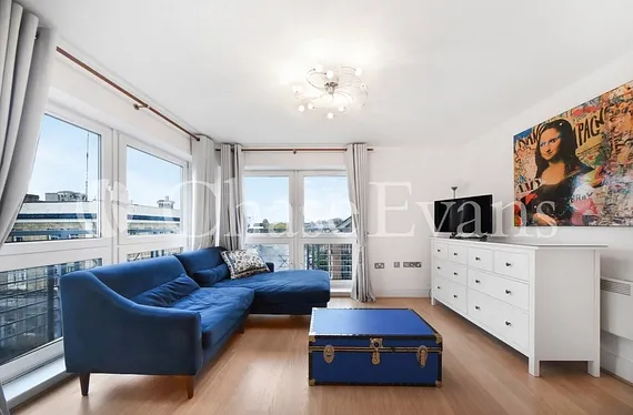 Meridian House, St. Davids Square, Docklands, London, E14 - Chase Evans