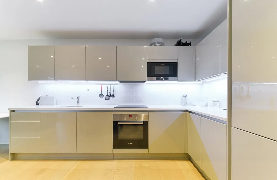 Sayer Street, Elephant And Castle, London, SE17 - Chase Evans