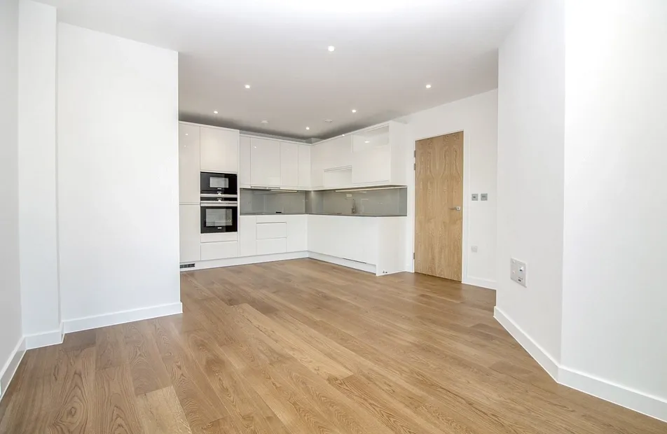 Lismore Boulevard, Colindale, London, NW9 - Chase Evans