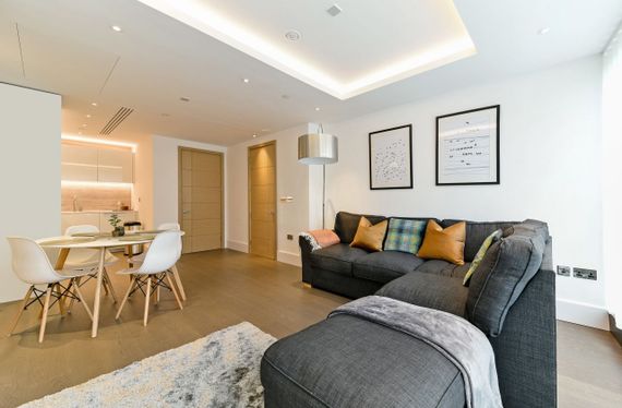 Radnor Terrace, 375 Kensington High Street, Kensington, London, W14 - Chase Evans