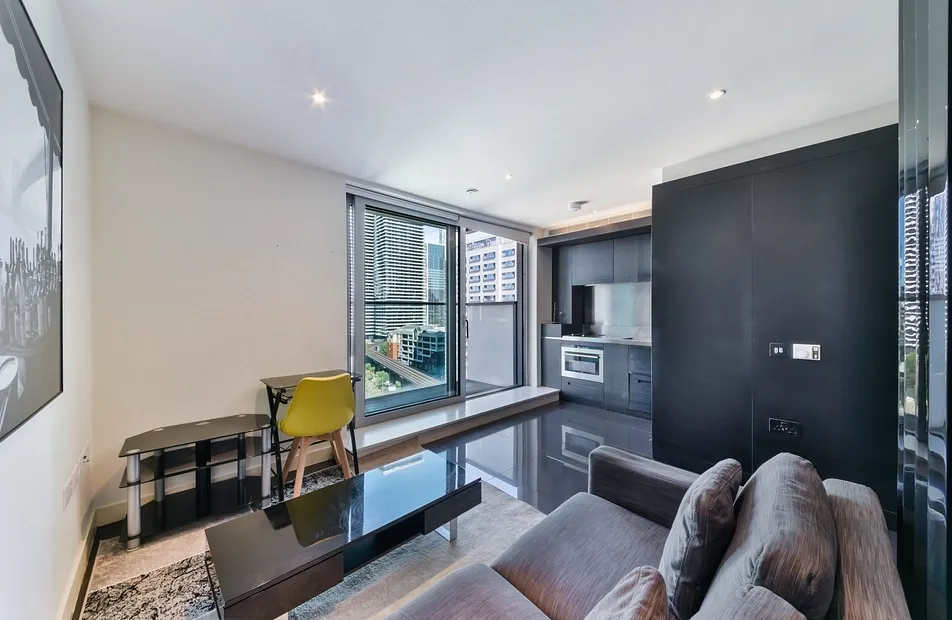 Pan Peninsula Square, Canary Wharf, London, E14 - Chase Evans