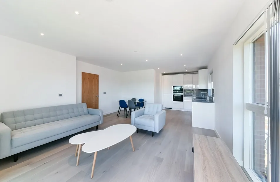 Thonrey Close, Colindale, London, NW9 - Chase Evans