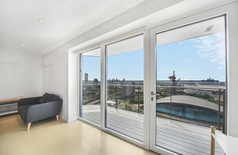 Glasshouse Gardens, Stratford, London, E20 - Chase Evans