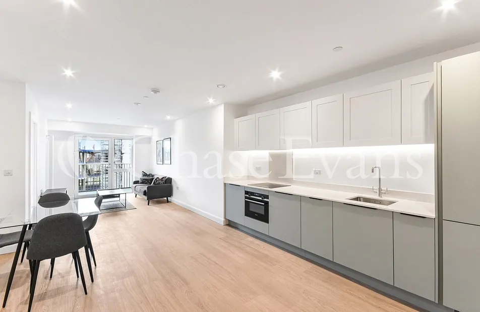 Western Gateway, Royal Eden Docks, London, E16 - Chase Evans