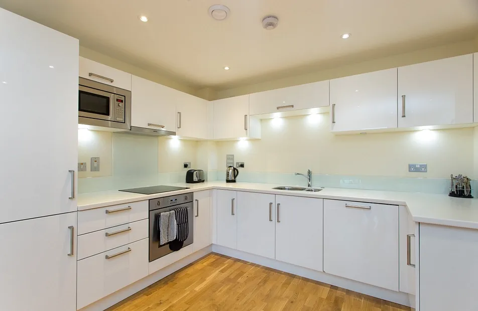 Arc House, 82 Tanner Street, Southwark, London, SE1 - Chase Evans